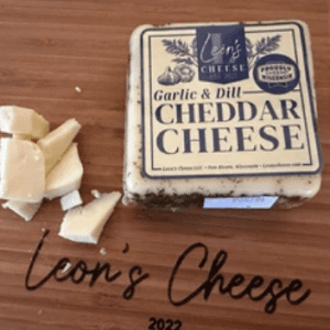 Wisconsin Cheese Dudes, Garlic and Dill Cheddar Cheese